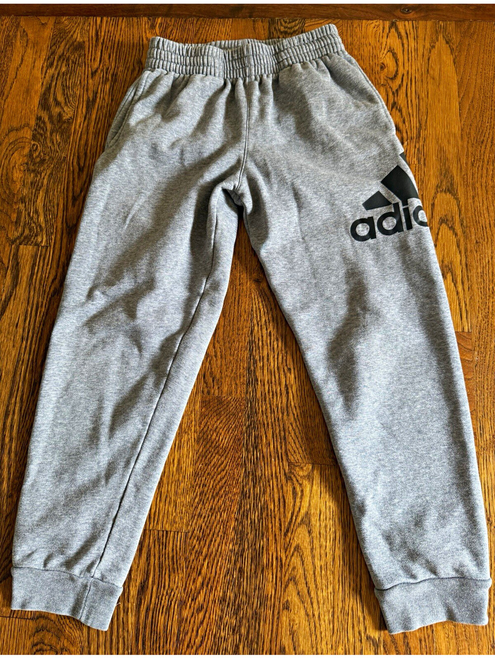 adidas Boys Gray Fleece Jogger Sweatpants Elastic Waist Regular Fit 11-12Y M